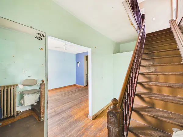 2322 W 36th ST, Chicago, IL 60609