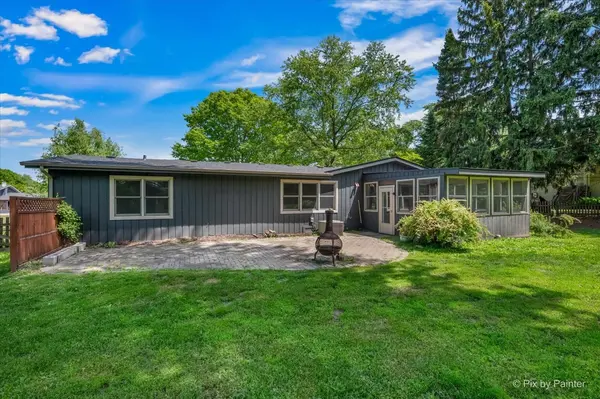 3403 Cove CT, Johnsburg, IL 60051
