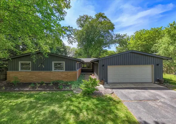 3403 Cove CT,  Johnsburg,  IL 60051