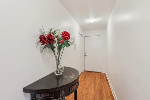 3128 W Carmen AVE #1, Chicago, IL 60625