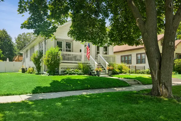 311 W Wilson ST, Palatine, IL 60067