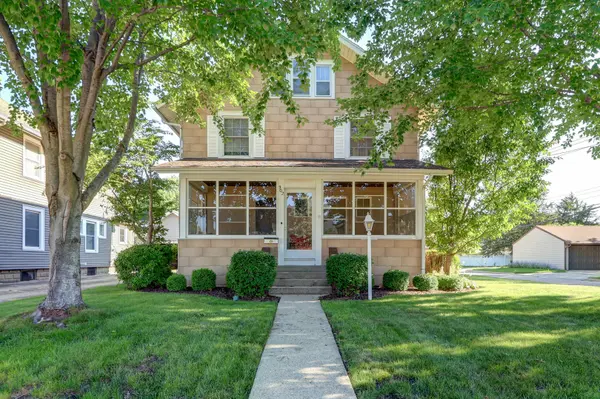 302 W 13th ST, Sterling, IL 61081