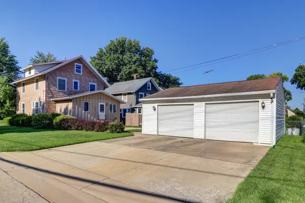 302 W 13th ST, Sterling, IL 61081