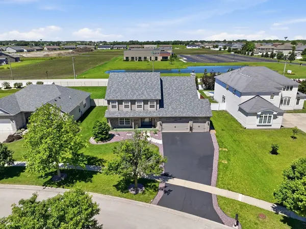 26326 W Silver Stream DR, Channahon, IL 60410