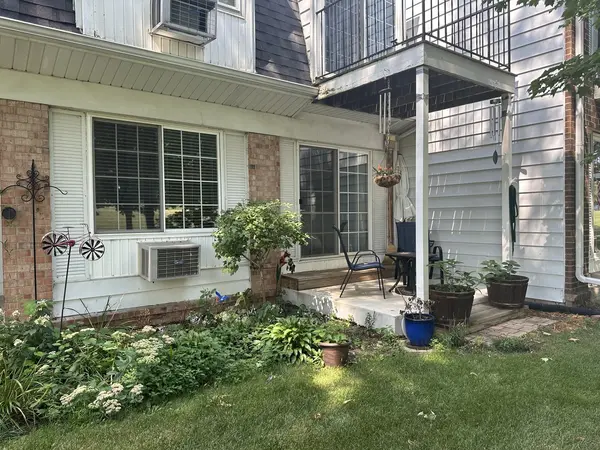714 Kiwanis DR #1, Freeport, IL 61032