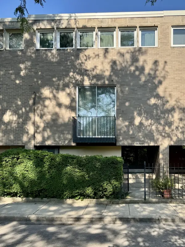 5632 S HARPER AVE, Chicago, IL 60637