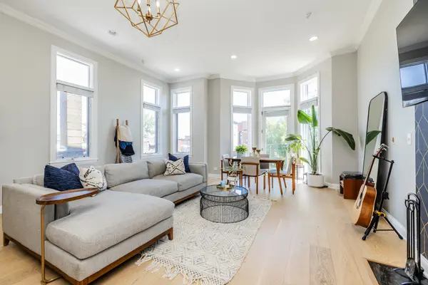 1536 N Artesian AVE #3, Chicago, IL 60622
