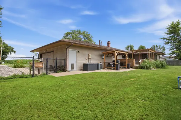509 S Market ST, Bondville, IL 61815