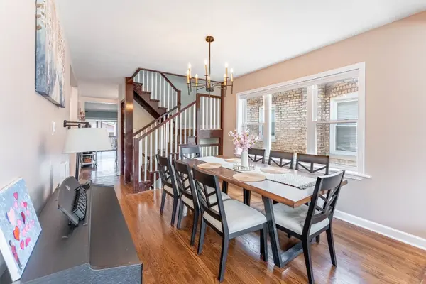 3747 N Oleander AVE, Chicago, IL 60634