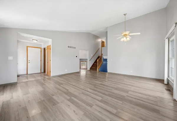 1844 Kendall Ridge BLVD, Plainfield, IL 60586