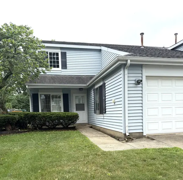 31 BUCKINGHAM LN #31, Buffalo Grove, IL 60089