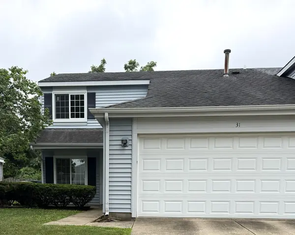 31 BUCKINGHAM LN #31, Buffalo Grove, IL 60089