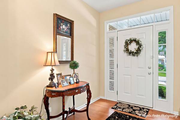 275 Firenze DR #275, Cary, IL 60013