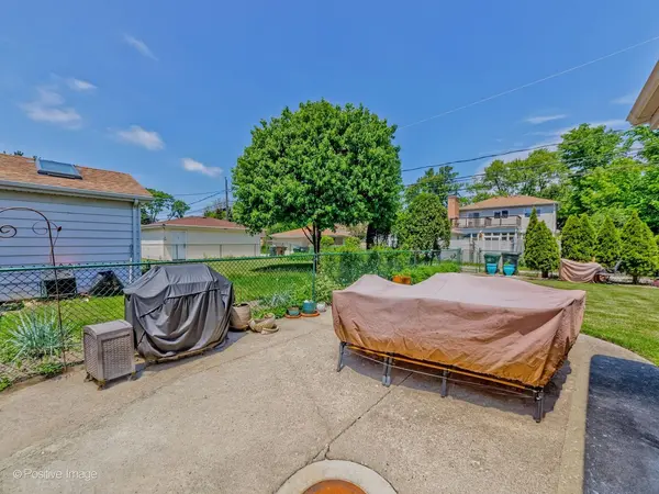 4936 Birchwood AVE, Skokie, IL 60077