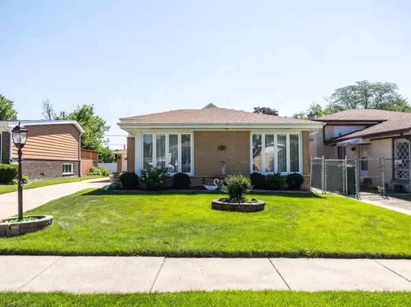 9227 Merrill AVE, Morton Grove, IL 60053