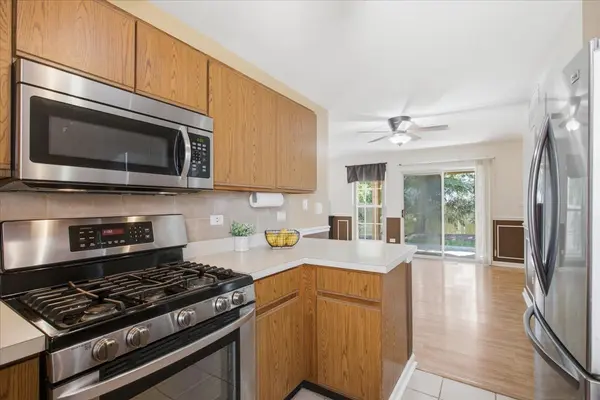 103 N Cathy LN #103, Mount Prospect, IL 60056