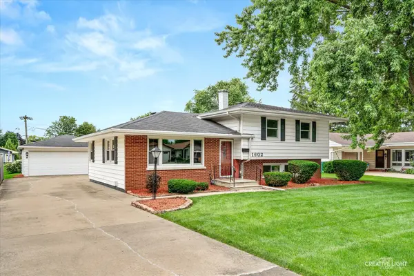 1602 Avalon AVE, Joliet, IL 60435