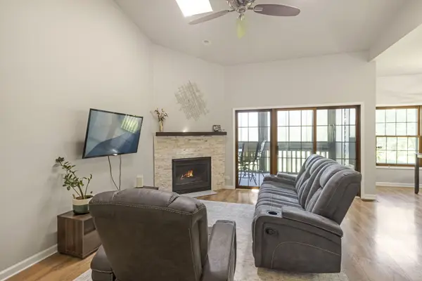 11174 Algonquin RD #11174, Huntley, IL 60142