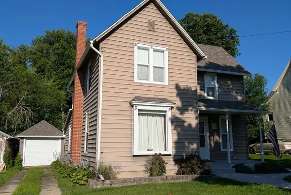 111 N Wesley AVE, Mount Morris, IL 61054