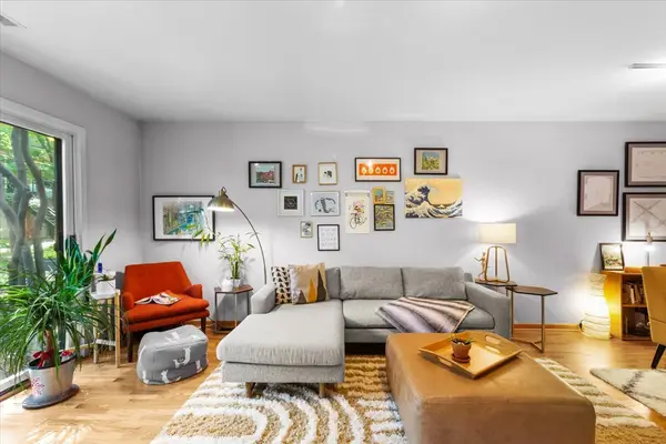 1812 S Federal ST #4, Chicago, IL 60616