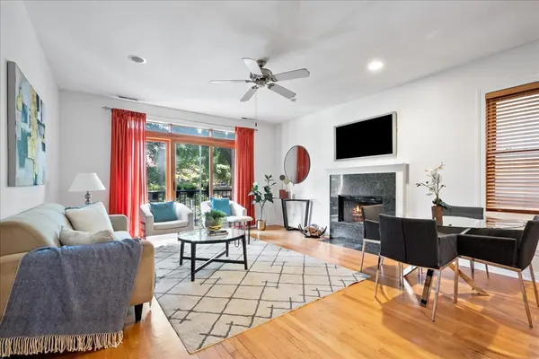 1242 N Maplewood AVE #2S, Chicago, IL 60622