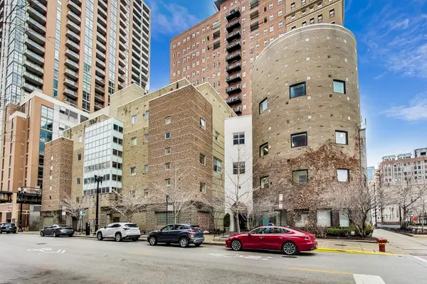 40 E 9TH ST #1601, Chicago, IL 60605
