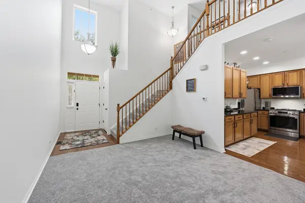 10011 Cummings ST, Huntley, IL 60142