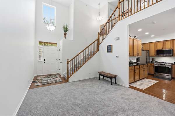 10011 Cummings ST, Huntley, IL 60142