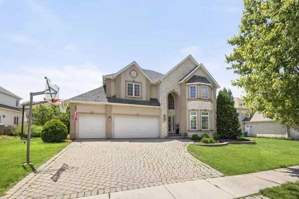 6 W Jayne ST, Lemont, IL 60439