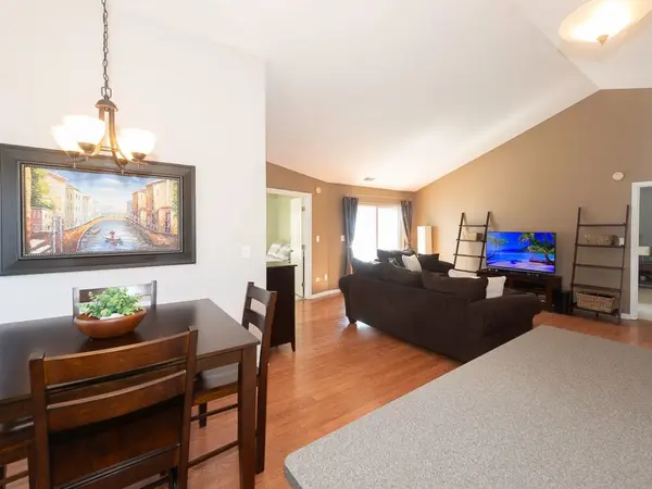 1741 Heron AVE #D, Schaumburg, IL 60193