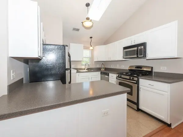 1741 Heron AVE #D, Schaumburg, IL 60193