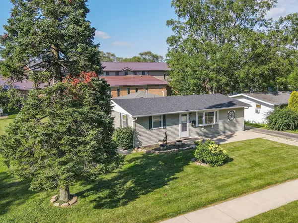 147 E Fifth ST, Manteno, IL 60950