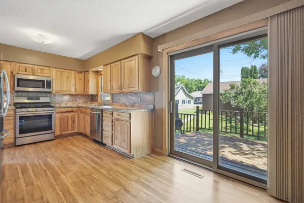 503 S 5th ST, Bellevue, IA 52031