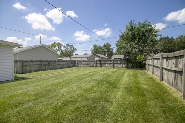 359 S Cleveland AVE, Bradley, IL 60915
