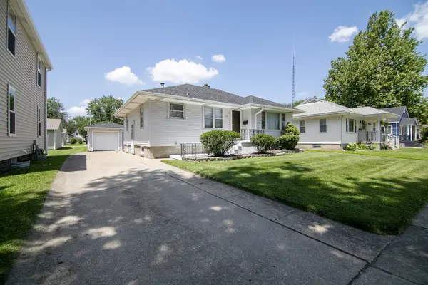 359 S Cleveland AVE, Bradley, IL 60915
