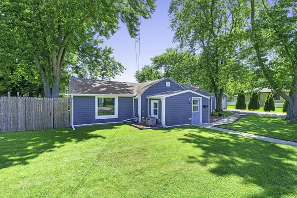817 S Hugh ST, Plano, IL 60545