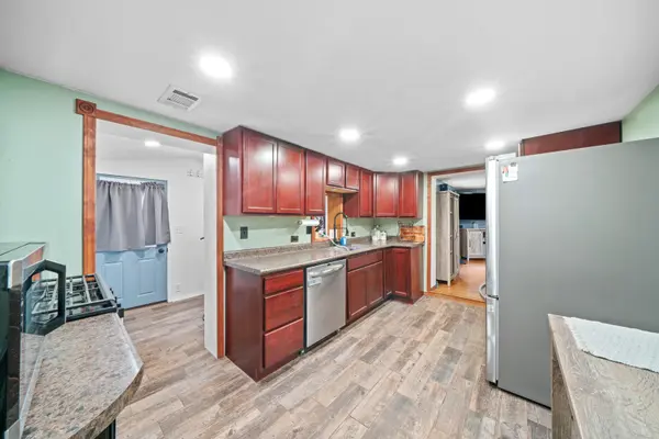 817 S Hugh ST, Plano, IL 60545