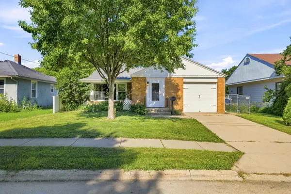 1043 State ST, Ottawa, IL 61350