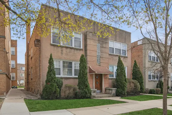 2545 W Summerdale AVE #1E, Chicago, IL 60625