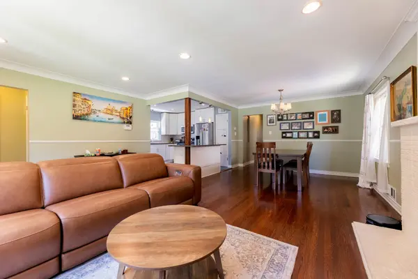 10218 S Wood ST, Chicago, IL 60643