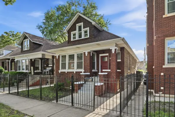 1506 N Lotus AVE, Chicago, IL 60651