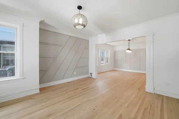 1506 N Lotus AVE, Chicago, IL 60651