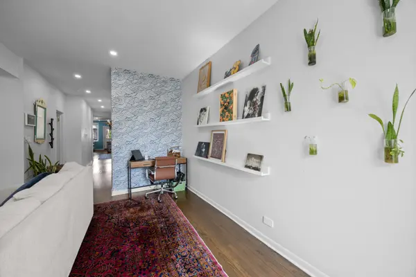 4436 N Malden ST #3S, Chicago, IL 60640