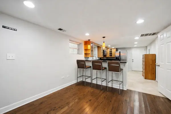 6215 N Oakley AVE #G, Chicago, IL 60659