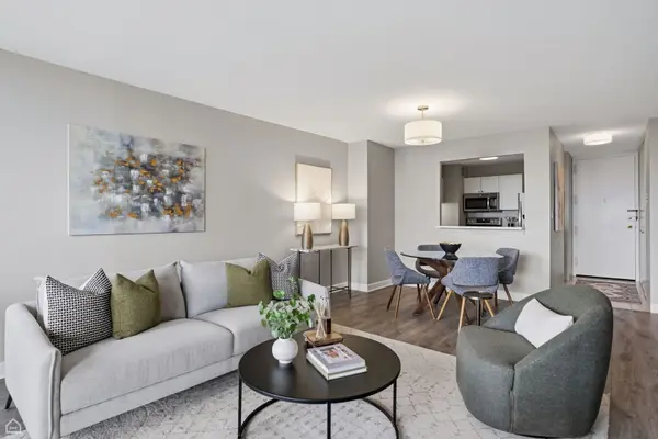 1636 N Wells ST #1011, Chicago, IL 60614