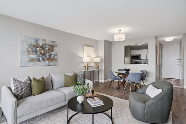 1636 N Wells ST #1011, Chicago, IL 60614