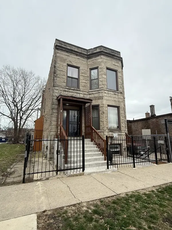 6049 S Champlain AVE, Chicago, IL 60637