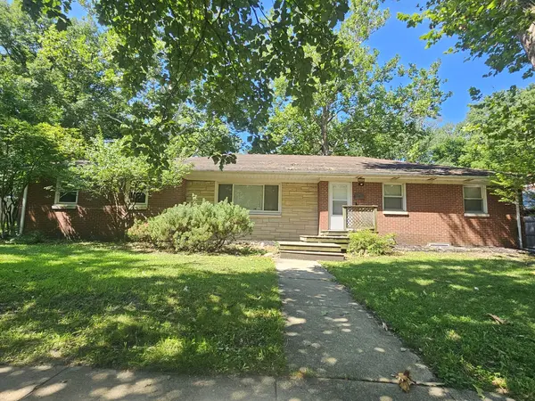 405 E Mumford DR, Urbana, IL 61801