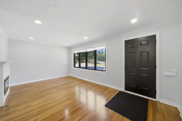 11149 S Green Bay AVE, Chicago, IL 60617