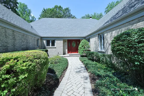 260 Old Mill RD, Barrington, IL 60010